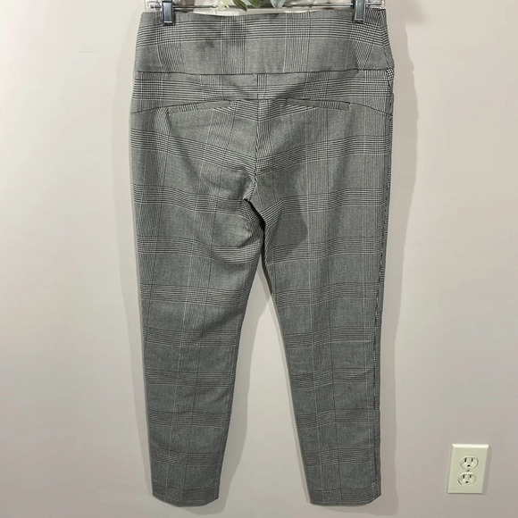 NWOT Apt. 9 Pull On Stretch Ankle Pants Black White Plain S - Picture 6 of 16